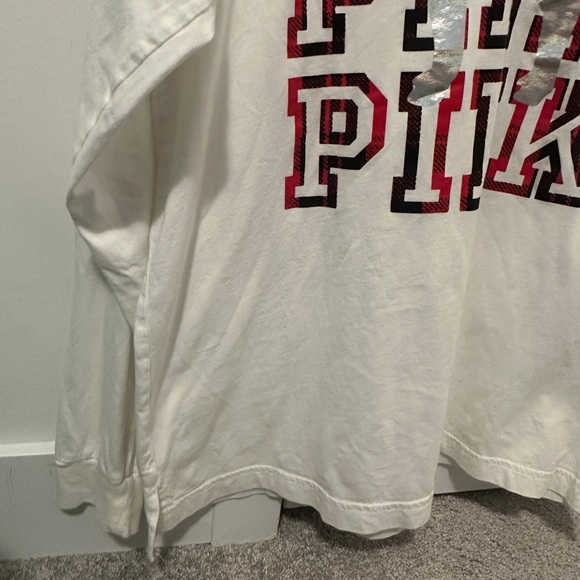 Victoria’s Secret PINK White Red Long Sleeve T-shirt Size Large Women’s - Picture 3 of 7